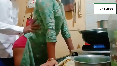 My huge ass looks very sexy and hot in the kitchen
