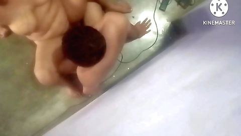 Indian girlfriend sucks a dick and gets a blow job