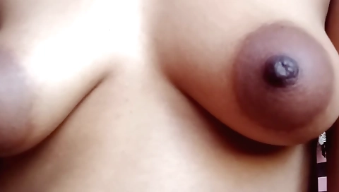 Indian housewife gives a blowjob and a blowjob for her husband