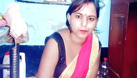 Hot brunette girl enjoys her favorite man sucking and riding