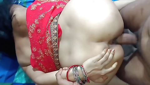 A brunette gets fucked by a big dick in an amateur video