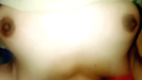 Hot amateur hairy babe gets pussy stretched and filled