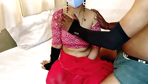 Teen babe pissing and getting fucked in the toilet