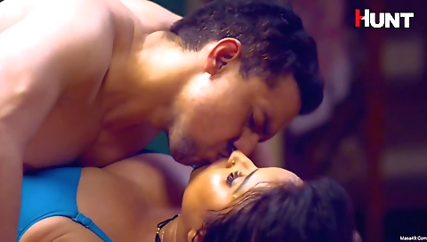 Hot milf with big boobs takes on a dildo on the internet