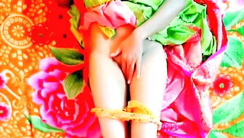 Solo female fingering and finger placement in amateur video