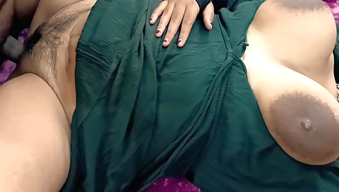 My big boobs gets wet when stepbrother drills mine in the rain