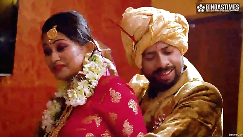 Nika r is a hot and sexy Indian milf with amazing curves