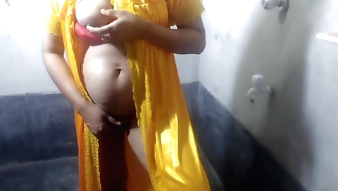 Indian girl fucks her stepson in bed in the amateur scene