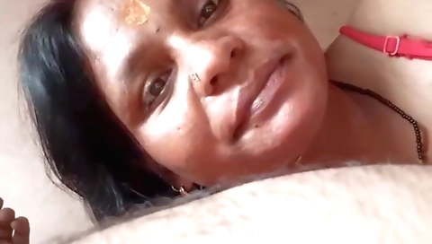 I am fucking in amateur webcam recording a brunette porn scene