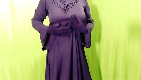 Indian girl is having sex with a neighboring Muslim man