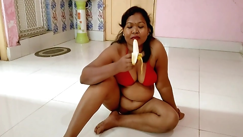 Chubby housewife with large tits and a chubby booty