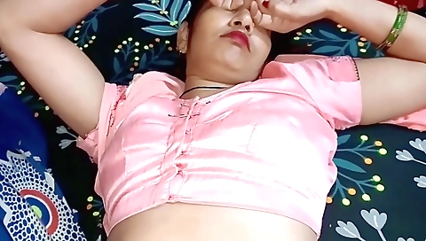 Newly married girl with a pink pussy sucking and riding