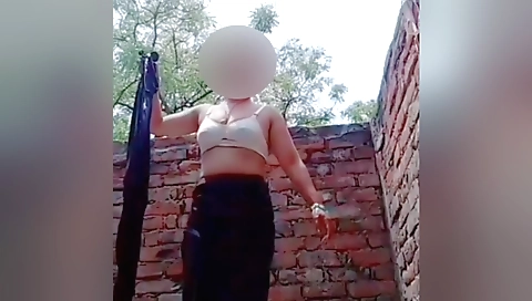 Indian naked slut is making a homemade masturbation video