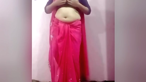 Chubby amateur brunette is masturbating in front of webcam