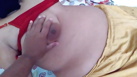 Indian amateur big butt bhabhi kya kiy le ate hain aur mast chudai kiy