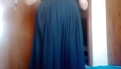 Webcam video of hot hairy amateur chick in indian style