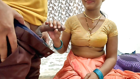 Madam Padai Kar Rahi Thi Tabhi Usne Sir Ke Sath Chudwa Li Hindi Audio