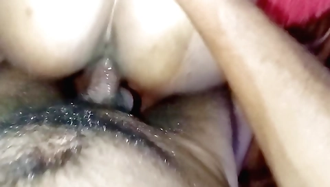 My indian pussy filled with cum in my bed after cock sex