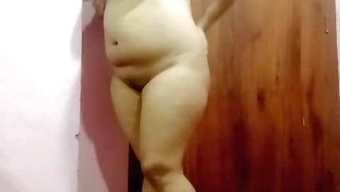 Indian solo chick with a big boobies is touching her ass