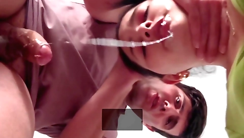 Busty indian babe gives facial to little stepsisters mouth