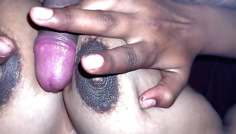 Indian amateur woman with a nice face is riding a dick