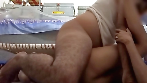 Indian amateur porn video showing a cute face 3d porn