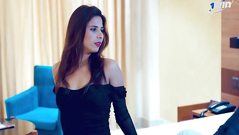 Indian teen girl trying to seduce man after hard work