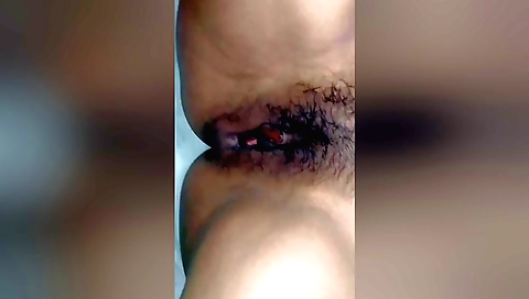 Amateur hairy girl is having hairy in a hairy body video