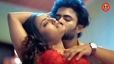 Big tits pornstar making herself really awesome in video