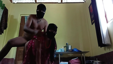 Big ass blonde teen gets it drilled in an amateur video